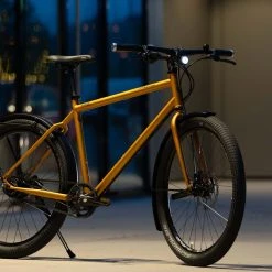 Supernova E3 PURE 3 &ndash; Upside-down, Dynamoscheinwerfer Kein Schalter, Vollautomatische Funktion -Bosch Verkaufsgeschäft supernova e3 pure 3 upside down dynamoscheinwerfer kein schalter vollautomatische funktion3